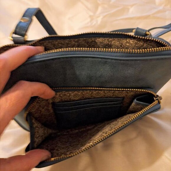 Joy Susan Crossbody Purse - Picture 3 of 4